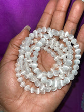 Load image into Gallery viewer, Selenite Bracelet